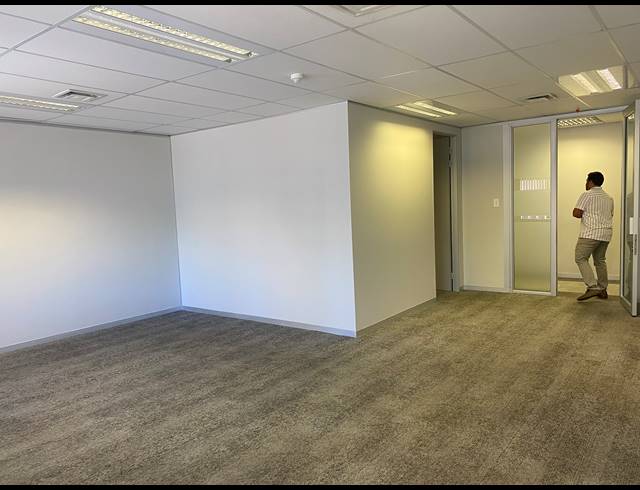 169M² OFFICE TO LET IN CAPE TOWN CITY CENTRE